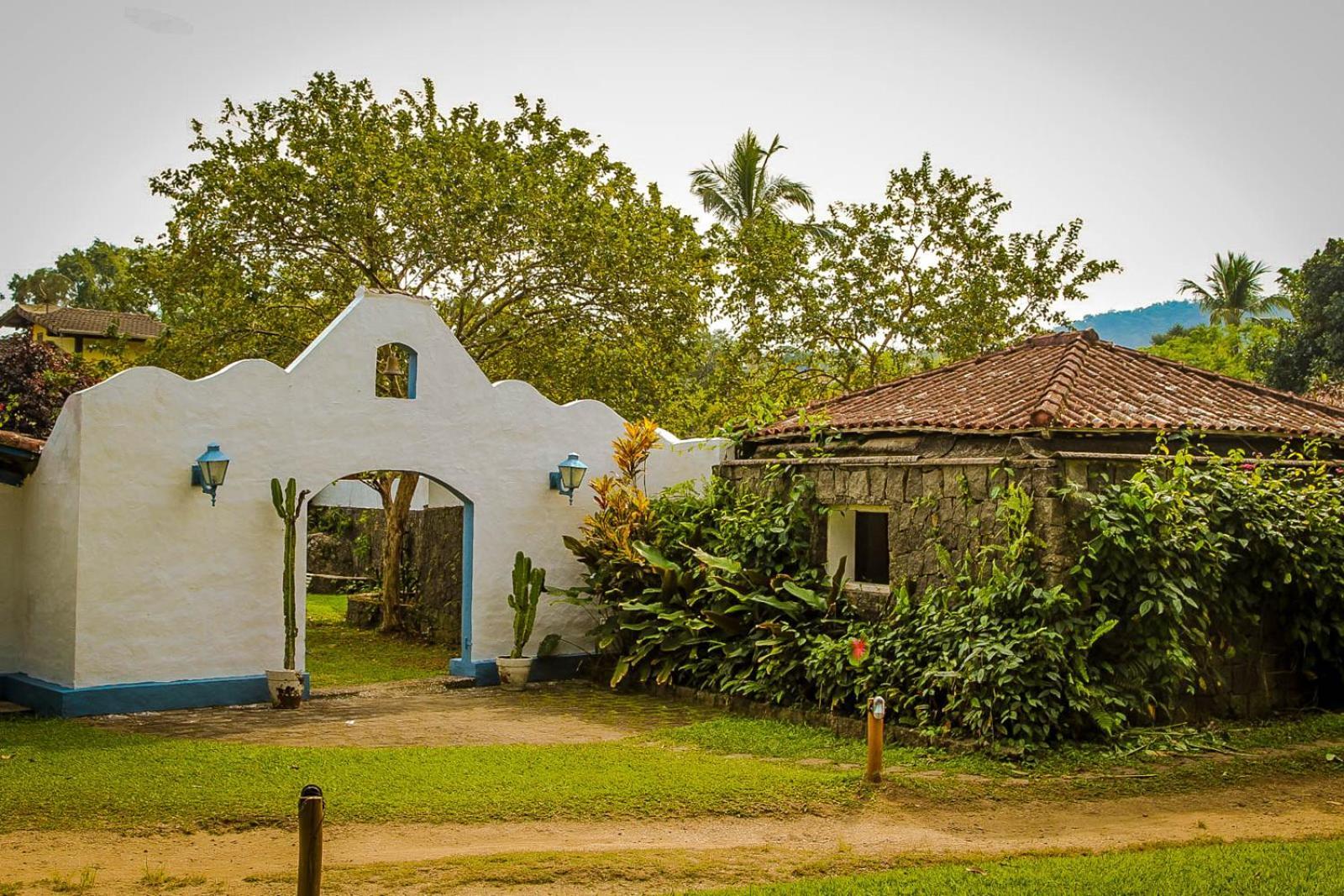 Velinn Pousada Bromelias Ilhabela Exterior photo