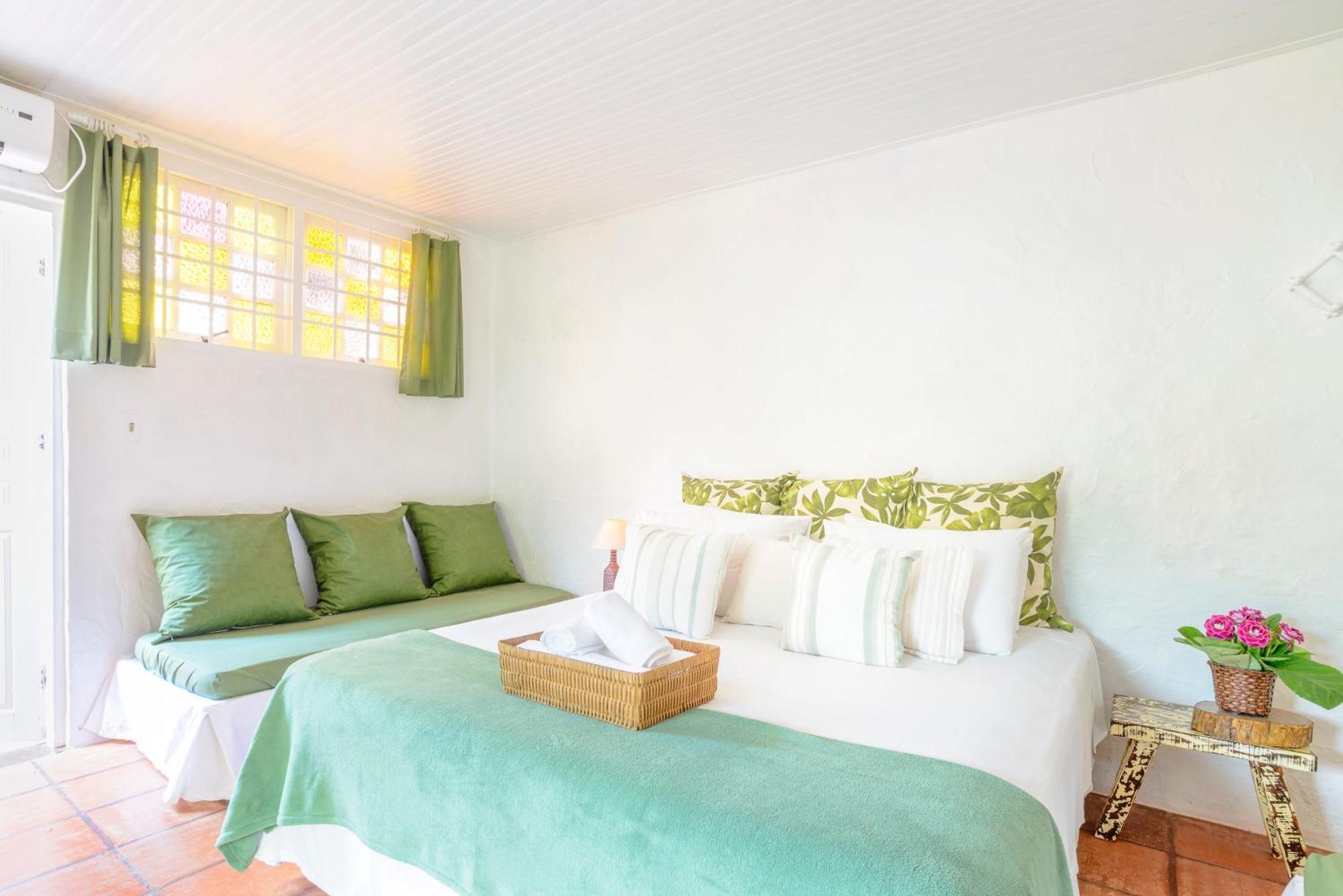 Velinn Pousada Bromelias Ilhabela Room photo