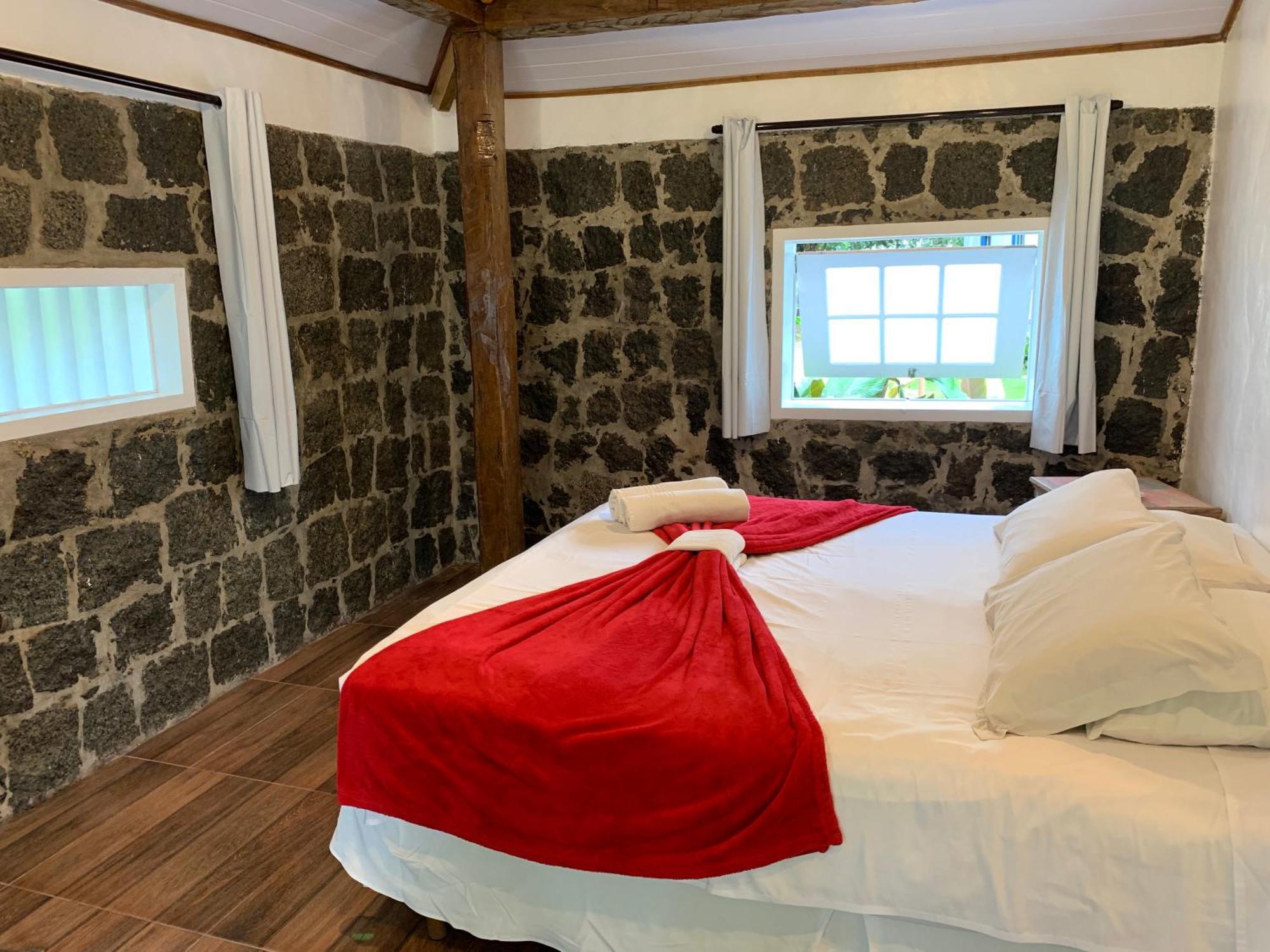 Velinn Pousada Bromelias Ilhabela Room photo